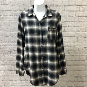 Hollister Black & White Flannel